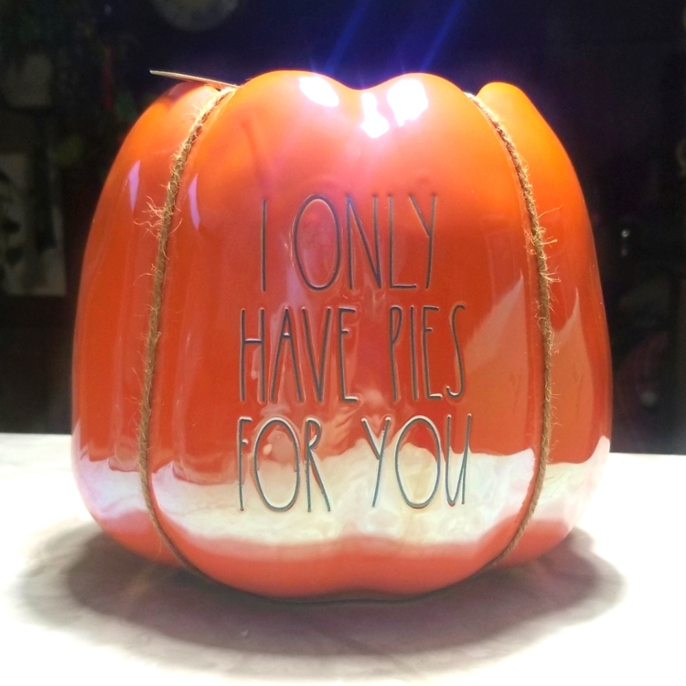 Rae Dunn Iridescent Orange Pumpkin I only have pies for you planter